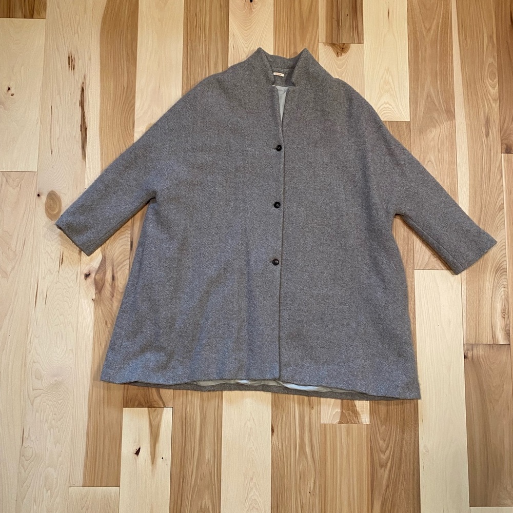 Apuntob Coat